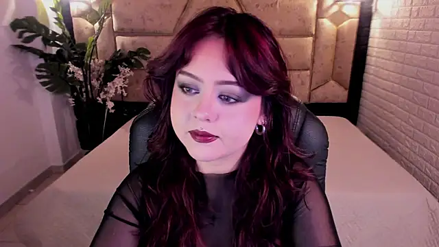 crimson tati  online show from May 2026 04:52:01 AM