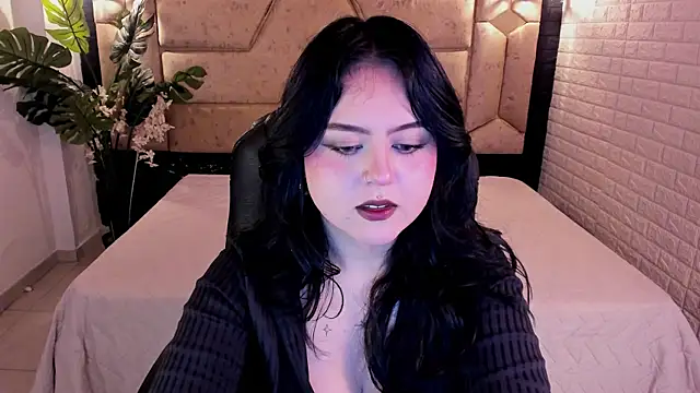 crimson tati  online show from June 2026 05:07:01 AM