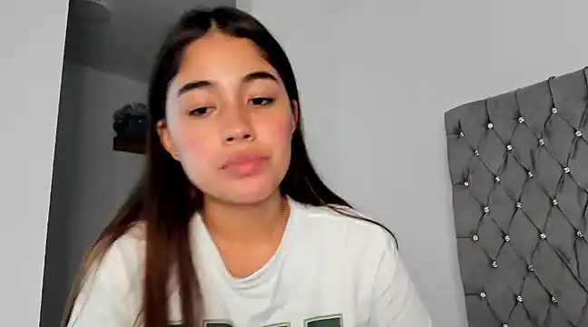 AriaMontgomery online show from December 2024 03:49:01 AM