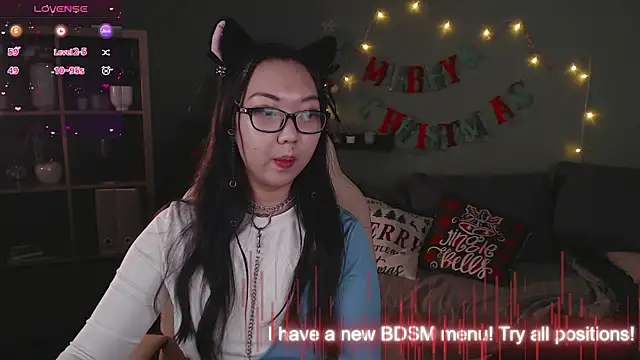 Snapshot of Marine_Vact chatting on January 2025 12:27:02 PM Marine Vact online show from January 2025 12:27:02 PM