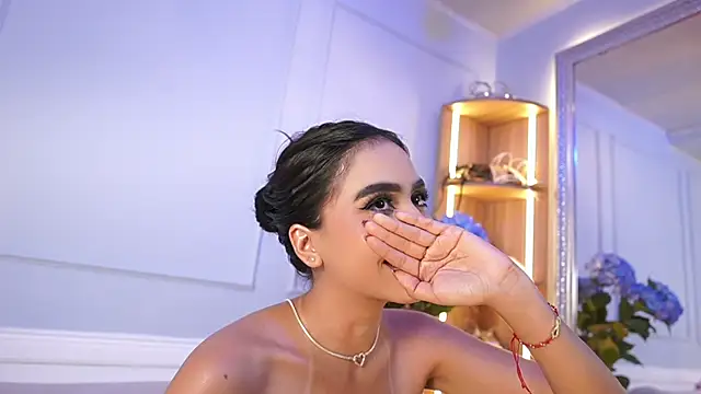 elasummer online show from April 2026 07:58:02 PM