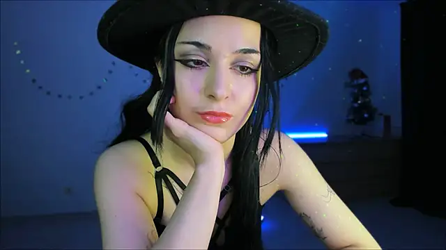 Snapshot of mollyposhh chatting on January 2025 02:24:02 AM mollyposhh online show from January 2025 02:24:02 AM