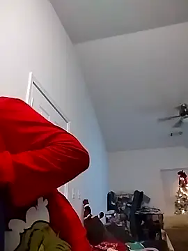 Snapshot of Playmate86 chatting on December 2024 05:40:02 AM Playmate86 online show from December 2024 05:40:02 AM