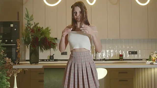 whisper of love online show from December 2025 02:17:02 AM