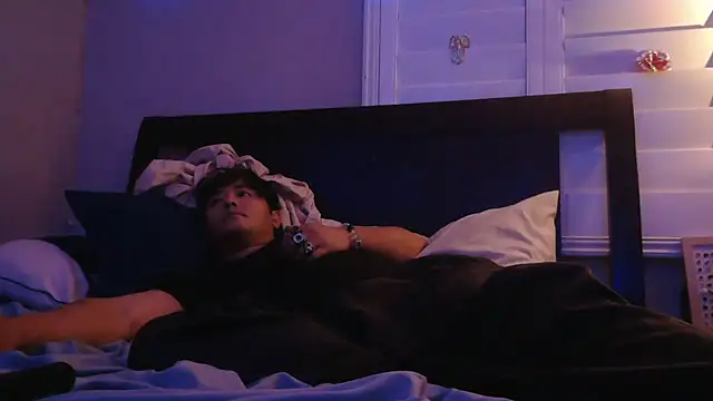 cloudyspun online show from November 2025 04:33:02 AM