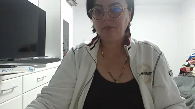 Amandamuller1982 online show from November 2025 08:54:01 PM