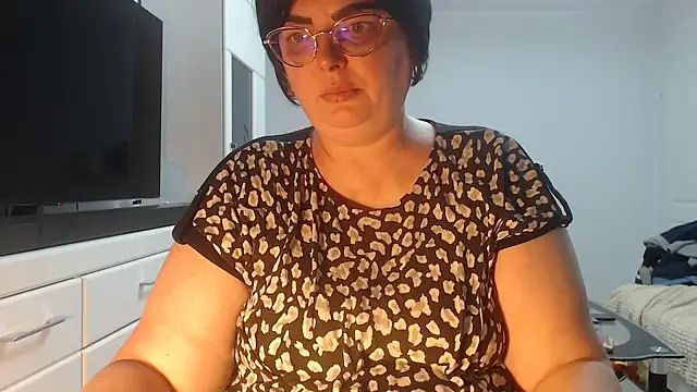 Amandamuller1982 online show from April 2026 10:34:02 PM