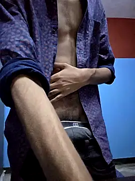 Luffyslim online show from February 2025 06:24:02 PM