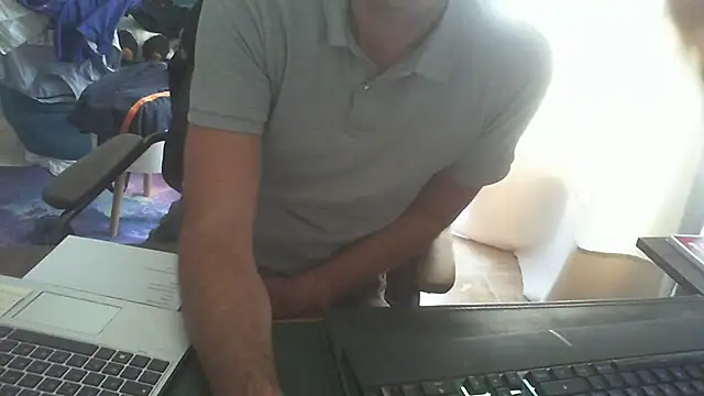 shyfrenchcock1 online show from July 2026 12:46:02 PM