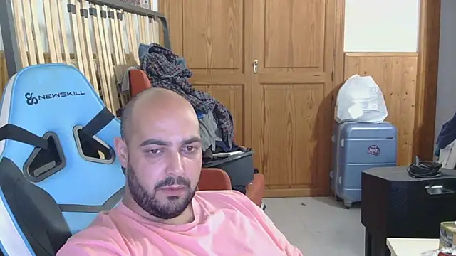 Snapshot of chicomallorca96 chatting on April 2026 03:10:02 PM chicomallorca96 online show from April 2026 03:10:02 PM