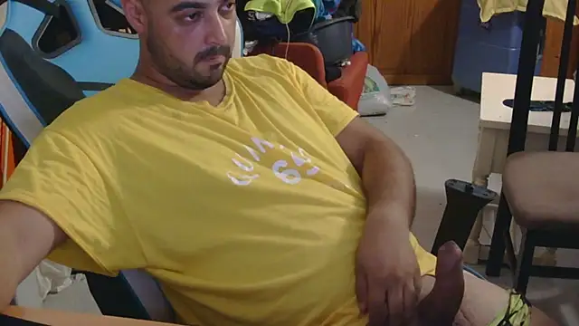 chicomallorca96 online show from July 2026 05:48:02 PM