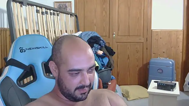 chicomallorca96 online show from August 2026 03:10:01 PM
