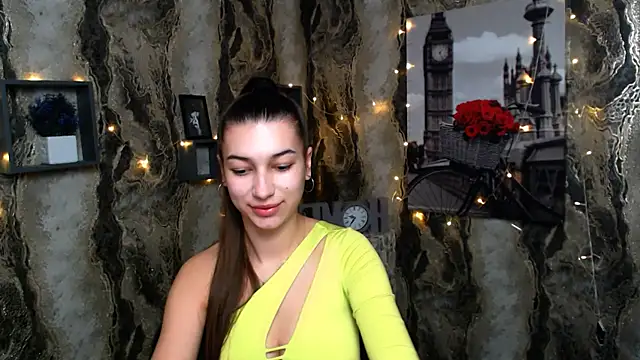 KarolinaRosse  online show from January 2025 07:03:01 AM