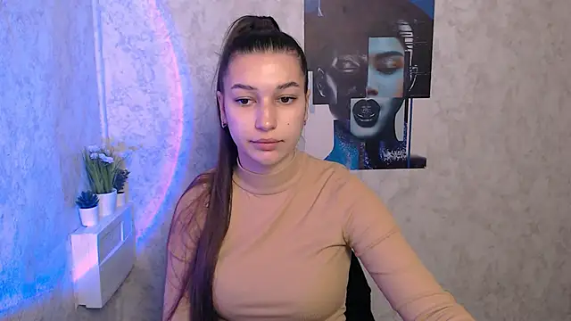 Snapshot of KarolinaRosse_ chatting on November 2025 06:46:02 AM KarolinaRosse online show from November 2025 06:46:02 AM