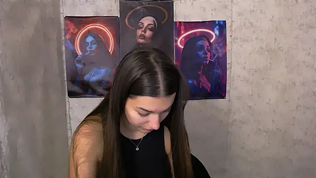 Snapshot of KarolinaRosse_ chatting on November 2025 06:38:02 AM KarolinaRosse online show from November 2025 06:38:02 AM