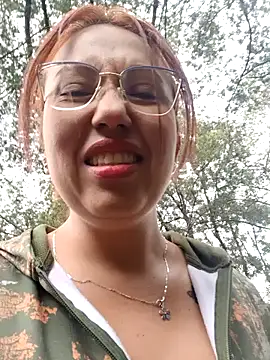 VIOLETA-25  online show from February 2025 02:50:02 PM