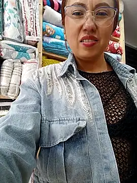 VIOLETA-25  online show from February 2025 06:16:01 PM