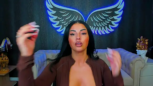 anemarieejolie online show from October 2025 04:40:02 PM