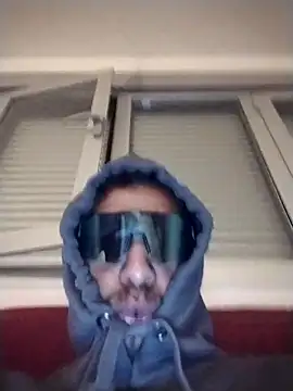 mehdi-l7away online show from April 2026 07:48:02 AM