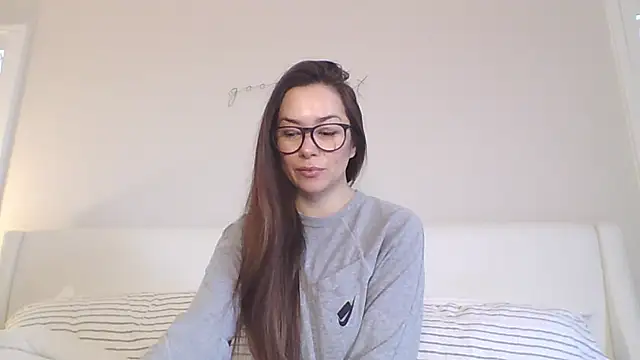 mixedasiangirl online show from February 2026 08:52:01 PM