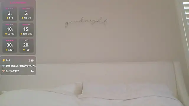 mixedasiangirl online show from June 2026 07:20:01 PM