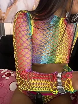 Snapshot of bonnie_18x chatting on December 2025 11:36:02 PM bonnie 18x online show from December 2025 11:36:02 PM