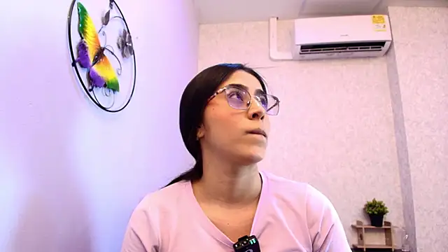 Amy wats0n online show from February 2026 07:10:01 PM