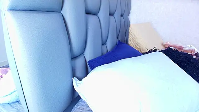 Amy wats0n online show from March 2026 07:08:02 PM