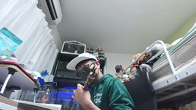 Owl1216 online show from December 2024 02:07:01 PM