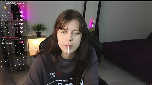 Este Glen online show from February 2025 11:47:02 AM