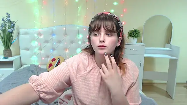 Snapshot of StaceyLex chatting on January 2025 03:37:01 PM StaceyLex online show from January 2025 03:37:01 PM