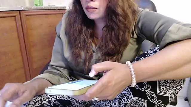 pareeti online show from October 2025 11:02:01 PM