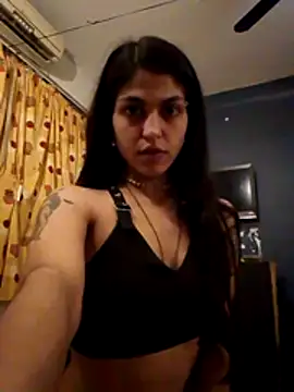 BURN666ING online show from December 2025 04:06:01 AM