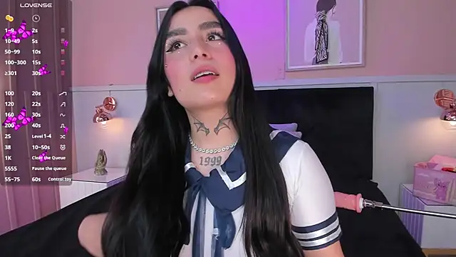 elodie walker online show from December 2025 12:36:02 PM