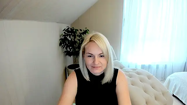 Alicee Gracee online show from December 2024 10:11:02 AM