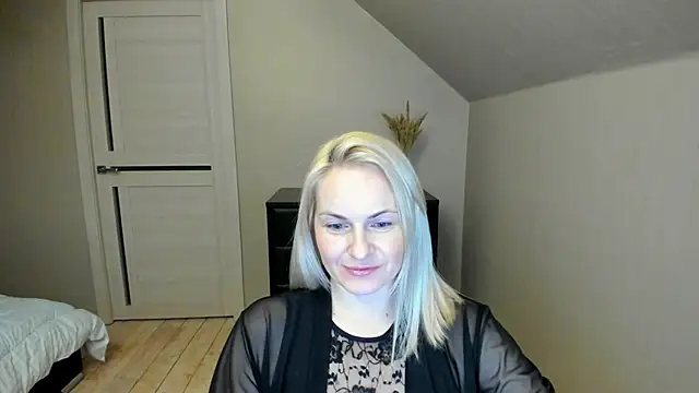 Alicee Gracee online show from February 2025 06:54:02 PM