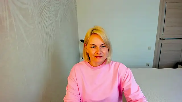 Snapshot of Alicee_Gracee chatting on April 2026 08:41:01 AM Alicee Gracee online show from April 2026 08:41:01 AM