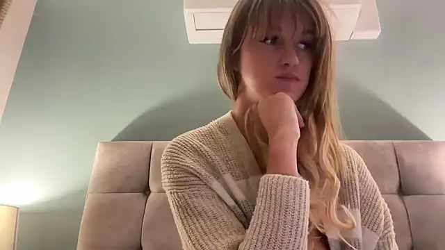 LustfulLuna  online show from January 2025 08:43:01 PM