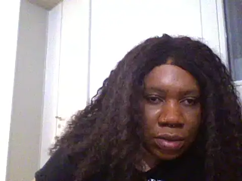 Snapshot of bonbonaumiel chatting on December 2024 06:11:01 PM bonbonaumiel online show from December 2024 06:11:01 PM