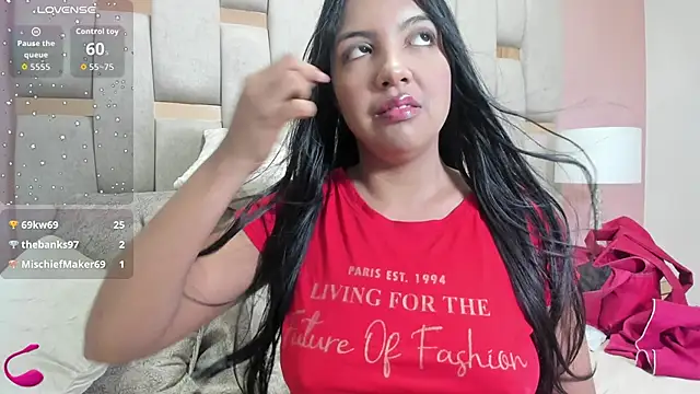 nicole fisherr online show from September 2025 06:14:01 AM