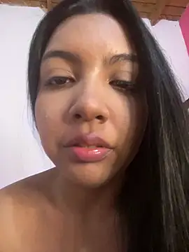 Snapshot of nicole_fisherr chatting on May 2026 03:34:02 AM nicole fisherr online show from May 2026 03:34:02 AM