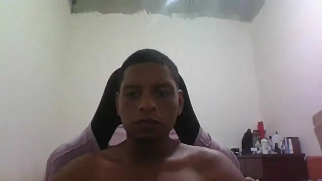 Daaniel593 online show from April 2026 04:23:01 PM