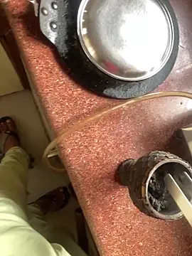 Snapshot of satrr_xxx chatting on October 2025 02:23:02 AM satrr xxx online show from October 2025 02:23:02 AM