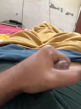 Snapshot of satrr_xxx chatting on November 2025 06:02:01 AM satrr xxx online show from November 2025 06:02:01 AM