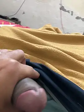 Snapshot of satrr_xxx chatting on November 2025 04:48:02 AM satrr xxx online show from November 2025 04:48:02 AM