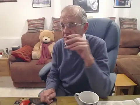 Ferret7777 online show from October 2025 08:11:02 PM