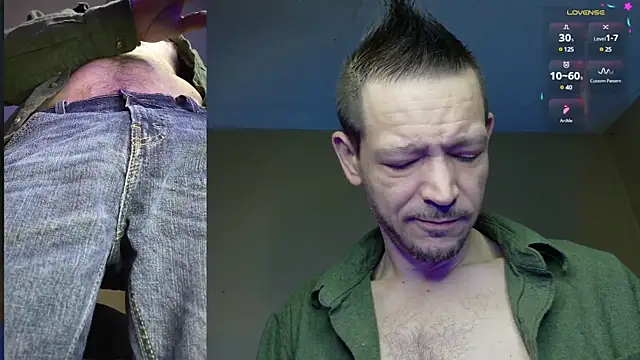 MasterForgedRayy online show from January 2025 10:51:02 AM