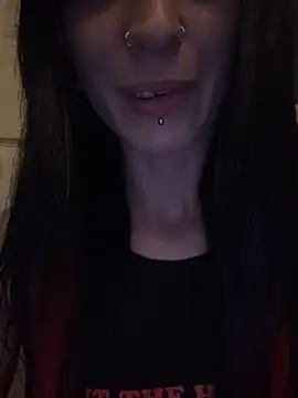 Snapshot of MissMidnightUK chatting on May 2026 11:56:01 PM MissMidnightUK online show from May 2026 11:56:01 PM