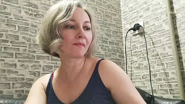 EdithManning online show from December 2024 10:55:02 AM