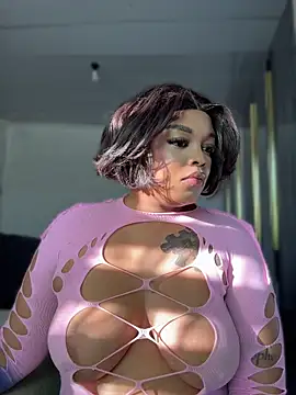 Snapshot of Naughty-Mel chatting on April 2026 06:00:02 AM Naughty-Mel online show from April 2026 06:00:02 AM